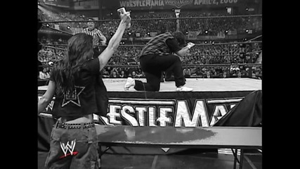 Wrestlemania 22 - Edge Spears Mick Foley