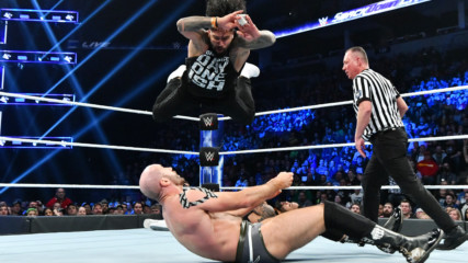 The Usos vs. The Bar: SmackDown LIVE, Nov. 27, 2018