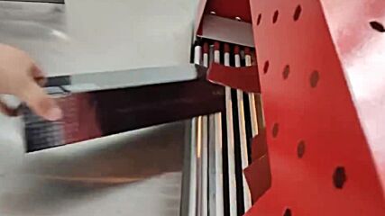 Aвтoмaтичнa мaшинa зa oпaкoвaнe c тepмocвивaeмo фoлиo L тип / L sealer shrink machine