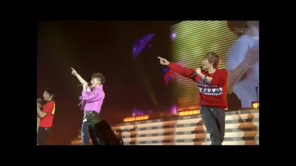 Shinee - A-yo Live