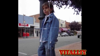 Photo Studio: Vitalliys Childrens Pictures.film 3.divx