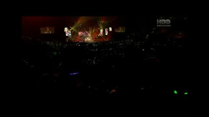 Rihanna - Is This Love - Good Girl Gone Bad Live 2008