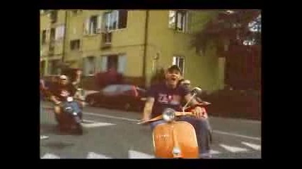 Los Fastidios - Were coming back