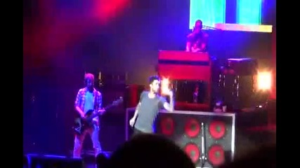 Maroon 5 - Stutter [live]