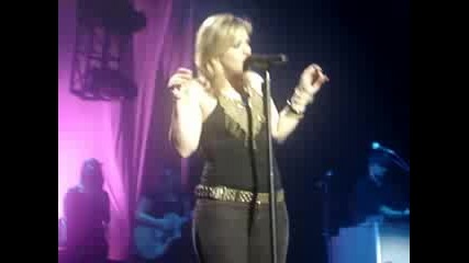 Kelly Clarkson How I Feel Live Manchester Apollo March 2008 