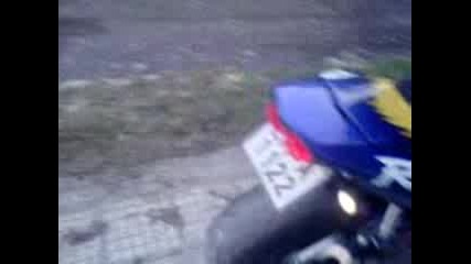 R1 na iskliuchvatel