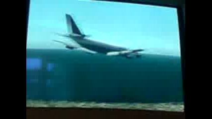 Boeing 747 Landing