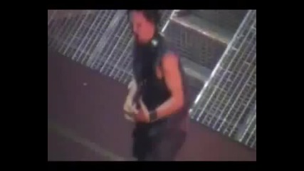 Disturbed - Ten Thousand Fists (live in Peoria)