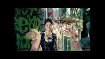 04.selena.gomez..-.tell.me.somet