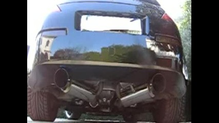 Много див звук от Nissan 350z
