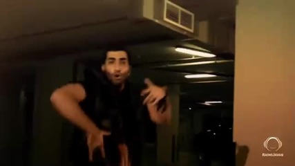 Hossein Tohi (featuring Akon) - Tohie Vaghei (the Real Tohi ) "iran-rap"
