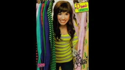New Demi Lovato Pictures.