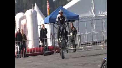 Mattie Griffin Amazing Streetbike Freestyle Stunt Rider Part 2