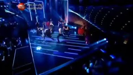 Cheryl Cole Parachute Live on Sport Relief (19.03.10)