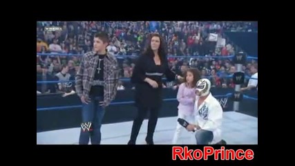 Cm Punk Wants To Fight Rey Mysterio In Front Of His Family 3