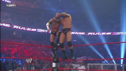 Randy Orton vs. Cm Punk - Last Man Standing Match: Extreme Rules 2011