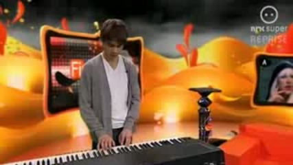Alexander Rybak пее на руски
