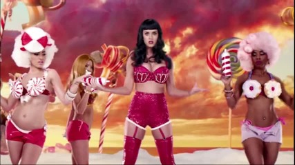 Katy Perry ft. Snoop Dogg - California Gurls 