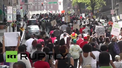 USA: Thousands rally in Baltimore after police charged