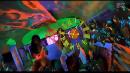 New * New Boyz ft. Chris Brown - Better With The Lights Off ( Официално Видео ) (2011)