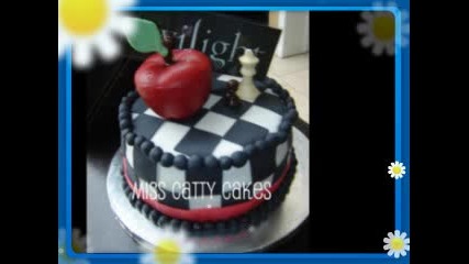 Happy birthday Twilight ladies! 