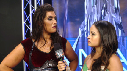 Sage Beckett questions Bianca Belair's dignity: WWE.com Exclusive, Aug. 28, 2017