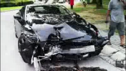 nisan Gt - R Crash 