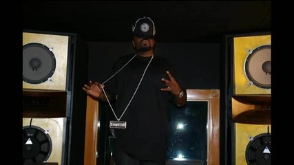 Crooked I - Single Freestyle feat. Kat Stacks 