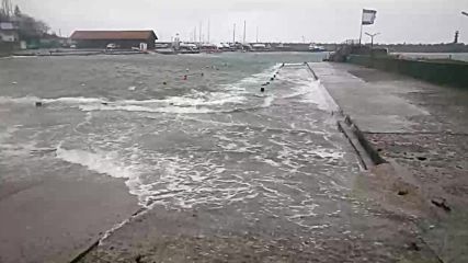 Морето днес...