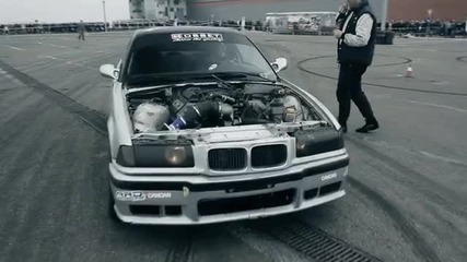 Луд откача с Бмв Е36 V8