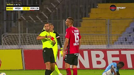 Lokomotiv Sofia with a Red Card vs. Arda