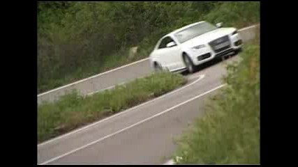 Review - Audi S5 White Color Motor Legend 