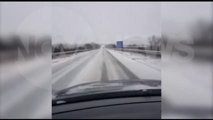 От "Моята новина": Пътят между Сливен и Гурково - перфектно непочистен!