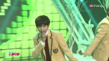03.0101-3 Halo - Feel So Good, Simply K-pop Arirang Tv E196 (010116)