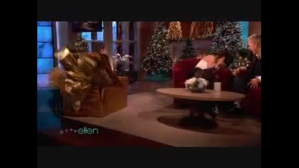 Selena Gomez on Ellen Show! (part 1) 