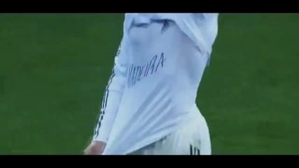 Cristiano Ronaldo - Top 10 Free Kicks 2011-12