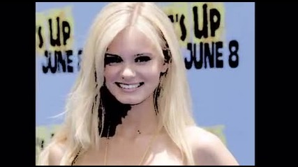 Sara Paxton;;she can get it 