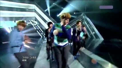 Super Junior - Mr. Simple ~ Music Core (27.08.11)