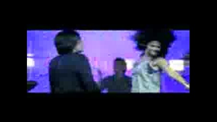 selena gomez - falling down