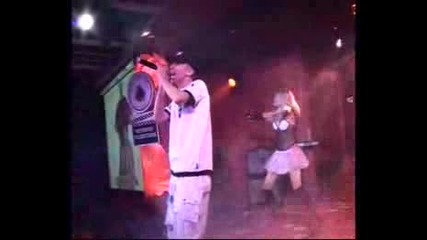 Kraavchik Devochka Pyana The Girl Is Drunk