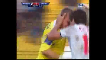 Вратар вкара гол в Украйна, спаси отбора си от загуба 