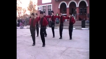 танц в болярино 2 част