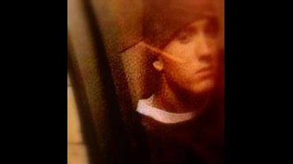 Eminem - Criminal (само за криминално обвинени в пристрастяване)