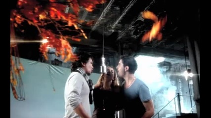 Alex, Jorge y Lena - Estar Contigo (official Video)