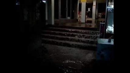 Наводнение в подлеза на Централна гара Пловдив 2