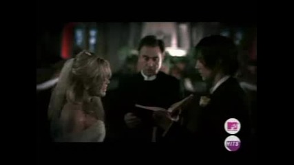 Kelly Clarkson - Behind These Hazel Eyes