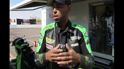 Rickey Gadson dragstrip tests the 2011 Kawasaki Zx-10r