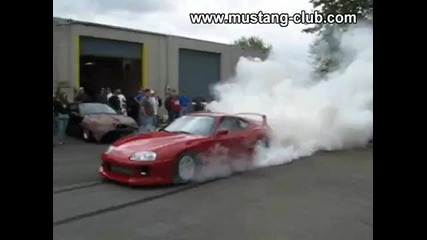 toyota - supra - не - си - иска - гумите 