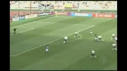 Ronaldinho Vs. C. Ronaldo - Vbox7