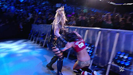 Nikki Bella vs. Natalya – Falls Count Anywhere Match: SmackDown, Feb. 21, 2017 (Full Match)
